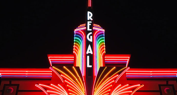 Regal joins AMC and bans Universal films