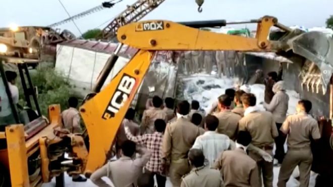 India coronavirus lockdown: Road accident kills 24 migrant workers