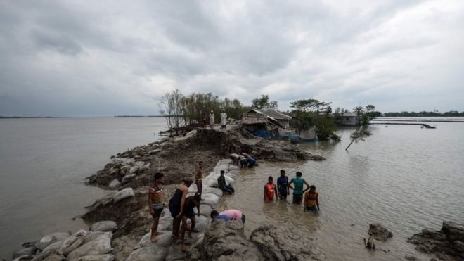 Cyclone Amphan: Survivors return to face destruction left by storm