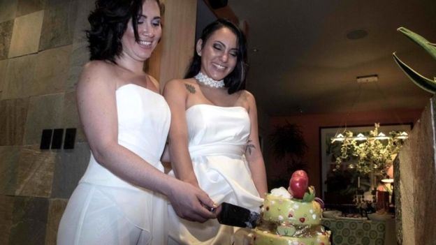 Costa Rica celebrates first same-sex weddings