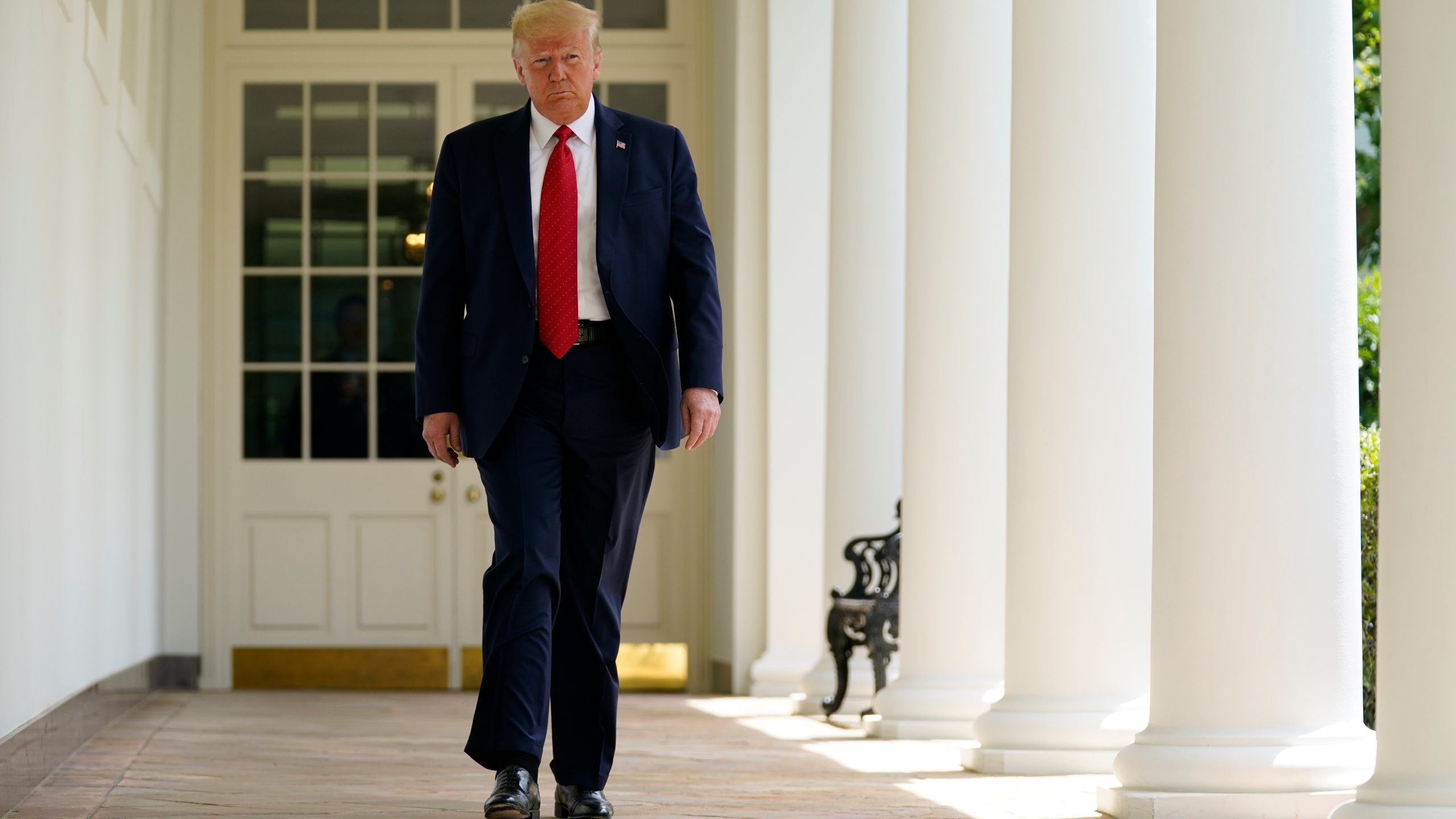 Trump leaves Washington in limbo