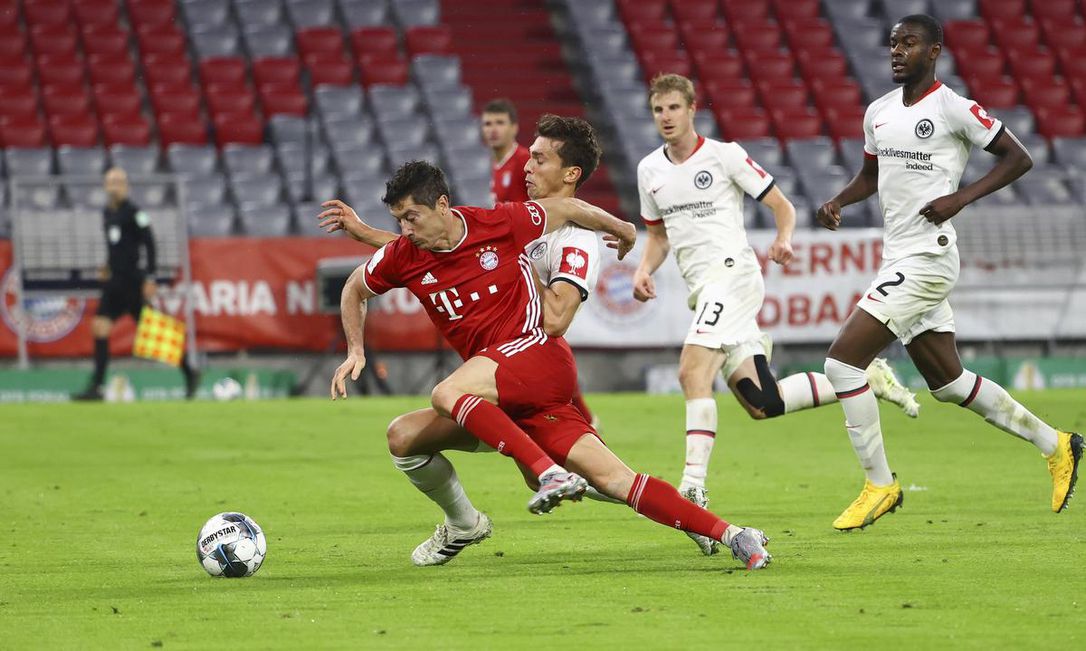 Bayern Munich beat Frankfurt to reach German Cup Final Bayern Munich beat Frankfurt to reach German Cup Final