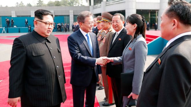 North Korea: Kim Jong-un ‘suspends military action’ against South