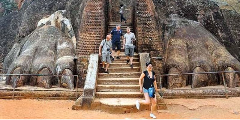 Sri Lanka to welcome tourists from August