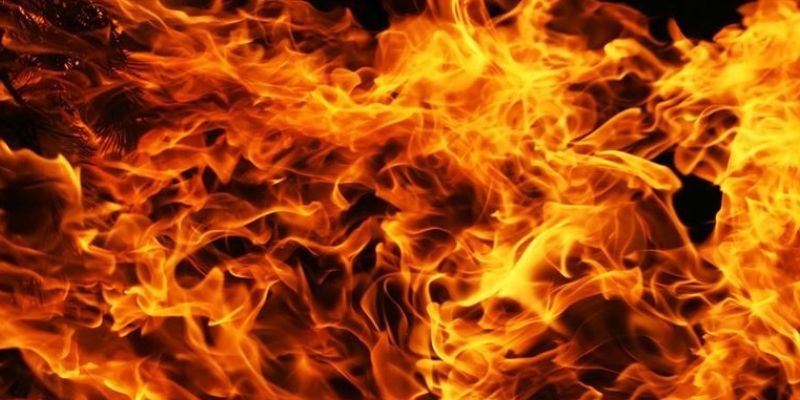 Fire breaks out at building in Battaramulla