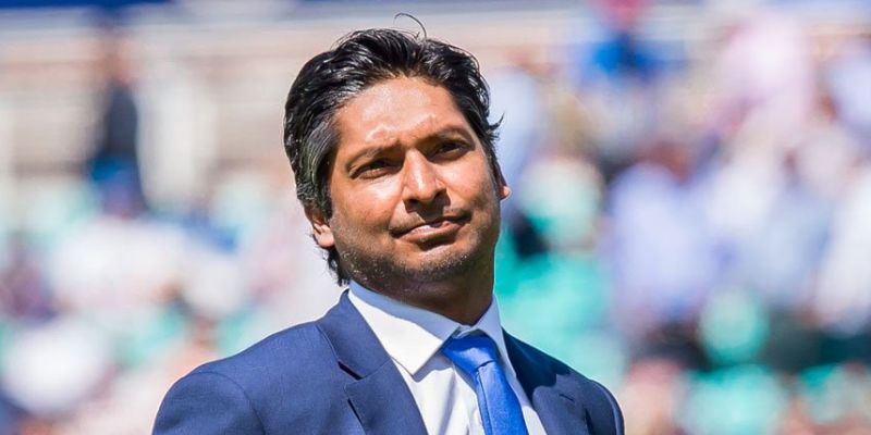 Sanga arrives at special probe unit to give statement
