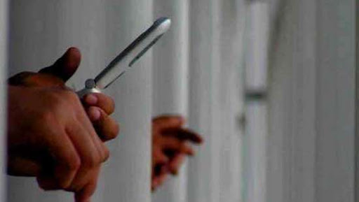 Over 1,100 mobile phones recovered during raids at prisons