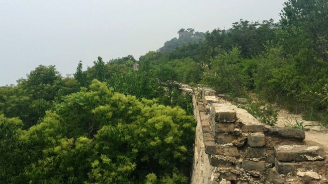 China clamps down on climbing ‘wild Great Wall’