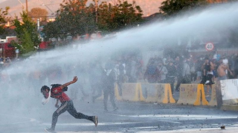 Chile protests turn violent on anniversary
