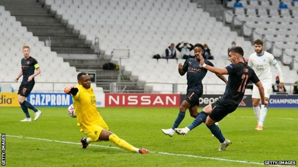 Man City cruise past Marseille to maintain winning start Man City cruise past Marseille to maintain winning start