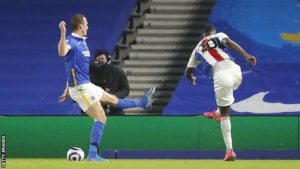Late Benteke winner stuns Brighton