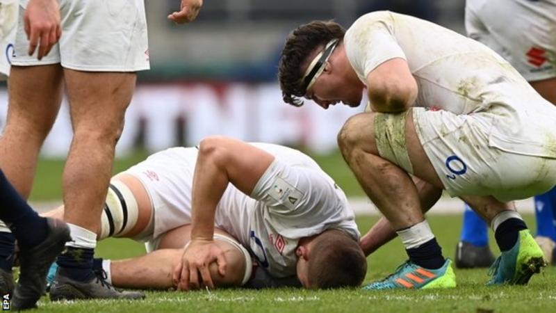 England’s Willis could be out for a year after knee surgery England’s Willis could be out for a year after knee surgery