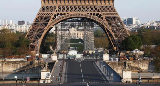 Paris to lock down as France fears third wave