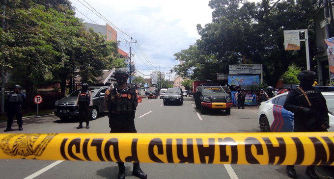 Suicide bomb attack targets Indonesian Church