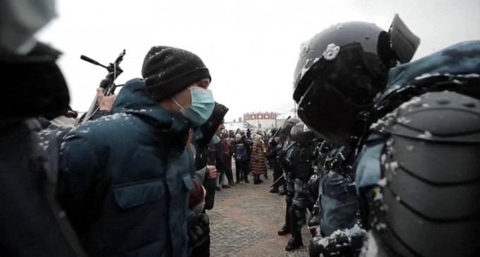 Moscow Police detain 200 people at opposition forum