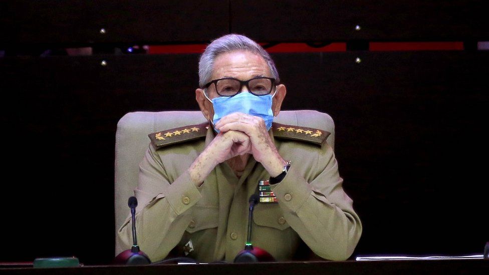 Raúl Castro steps down as Cuban Communist Leader