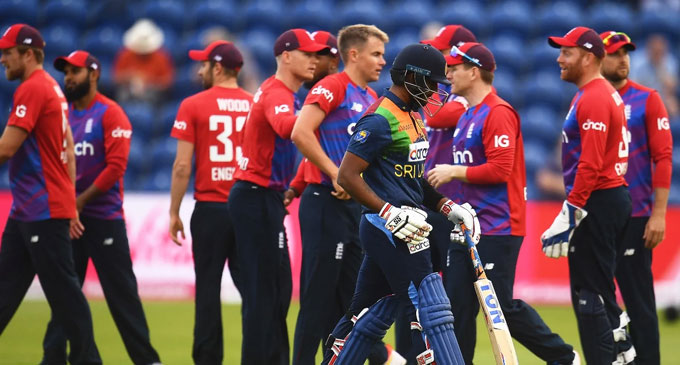 England completes 3-0 whitewash over SriLanka England completes 3-0 whitewash over SriLanka