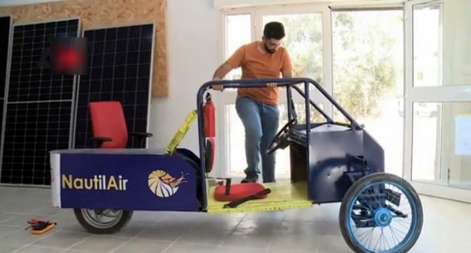 Tunisian student invents eco-car powered by air pressure [VIDEO]