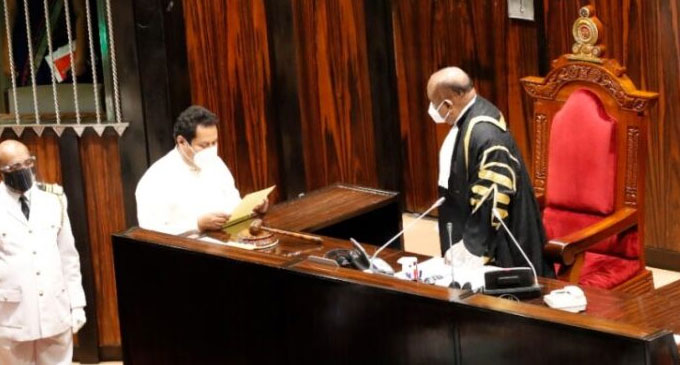 Jayantha Ketagoda takes oath as MP again