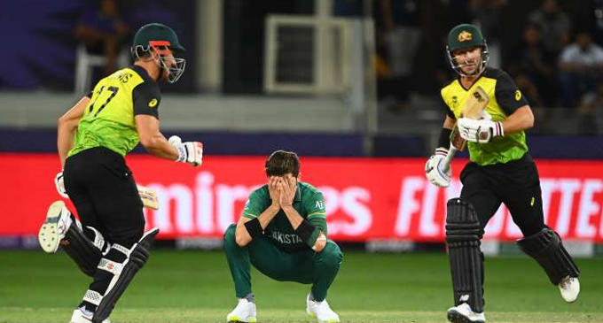 Australia stun Pakistan to reach T20 World CUP final