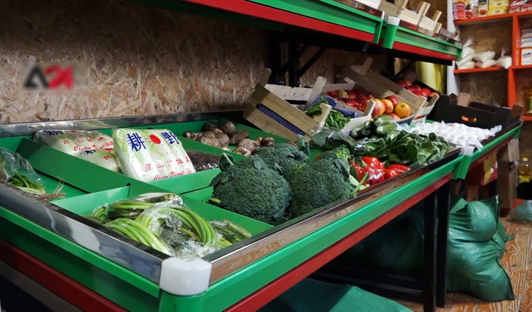 Prices of imported Chinese vegetables climb due to a supply shortfall