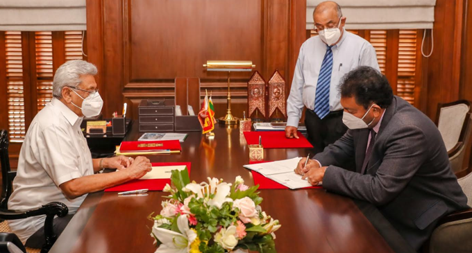 Admiral of the Fleet Wasantha Karannagoda to be appointed as new Governor of North Western Province Admiral of the Fleet Wasantha Karannagoda to be appointed as new Governor of North Western Province