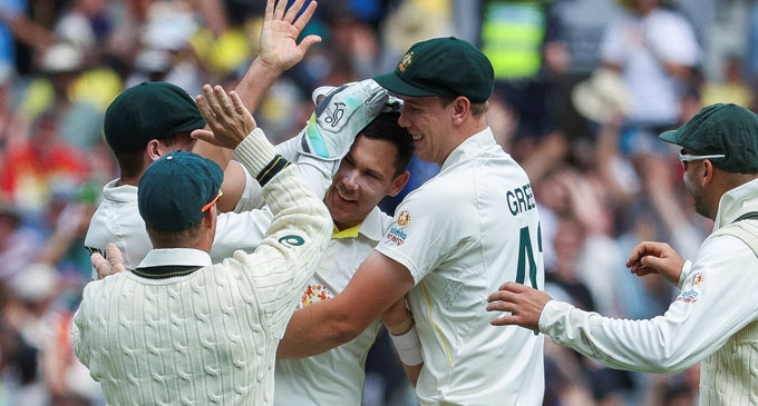 Australia seize control of third Test after ruthless bowling display Australia seize control of third Test after ruthless bowling display