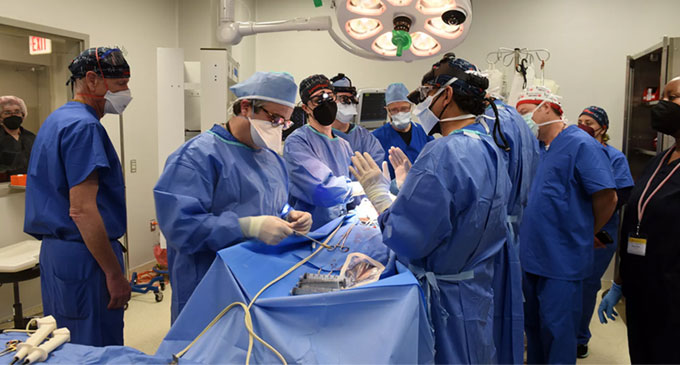 Man gets a pig heart in a transplant for the first time in world