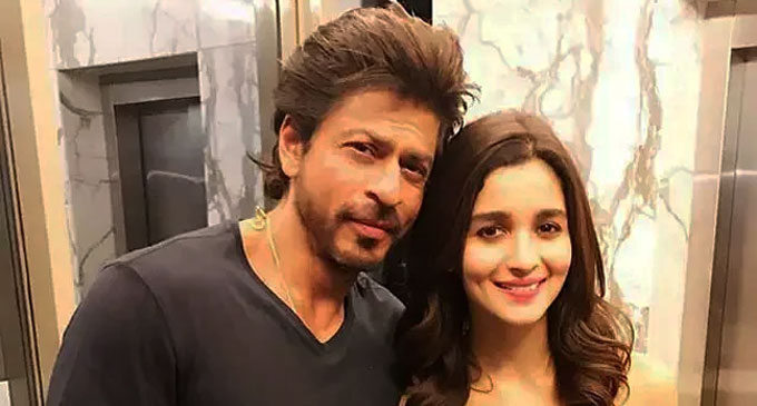 Alia Bhatt & Shah Rukh Khan’s ”Darlings” boarded by Netflix