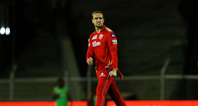 Liam Livingstone times his jump perfectly to take stunning catch
