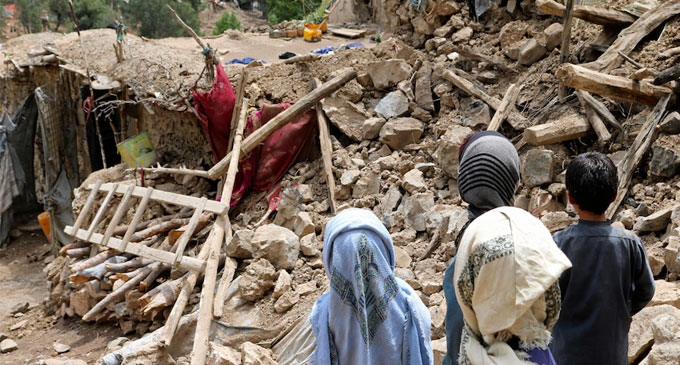 Many children feared dead in Afghanistan quake
