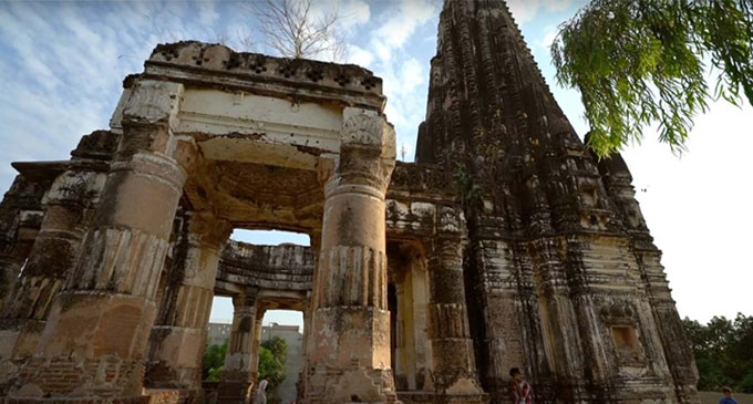 Ancient Hindu temple in Pakistan to be restored