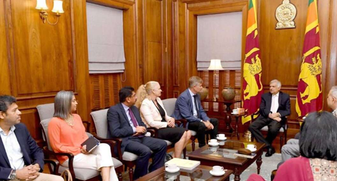 Erik Solheim teams up with the Sri Lankan government to combat climate change